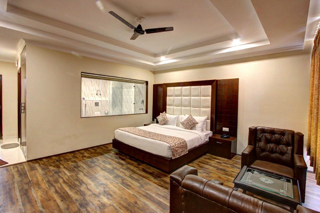 Regenta Place Green Leaf Manali- A Centrally Heated Resort Kültér fotó